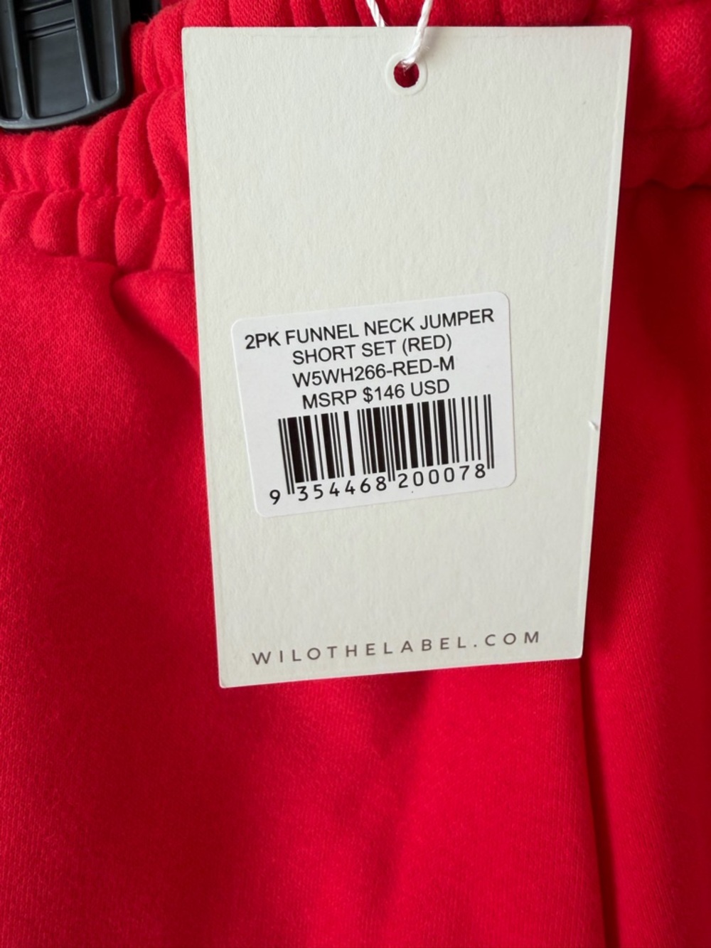 Viral WILO Sporty Red mock neck Sweatshirt & Shorts Set - Picture 6 of 8
